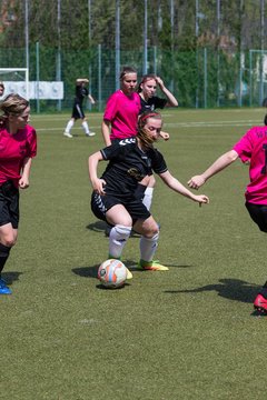 Bild 235 - B-Juniorinnen Pokalfinale SV Henstedt Ulzburg - SG Holstein Sued : 2:0